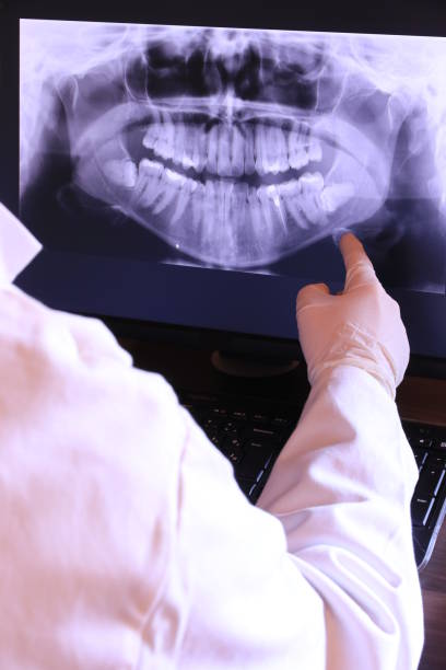 Best Weekend Emergency Dentist in Middlebury, IN